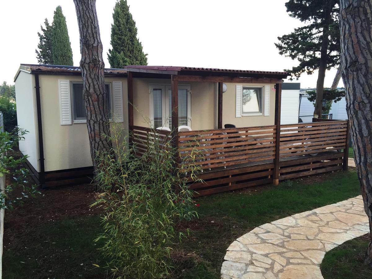 פורץ Boutique Camping Materada Beach חדר תמונה
