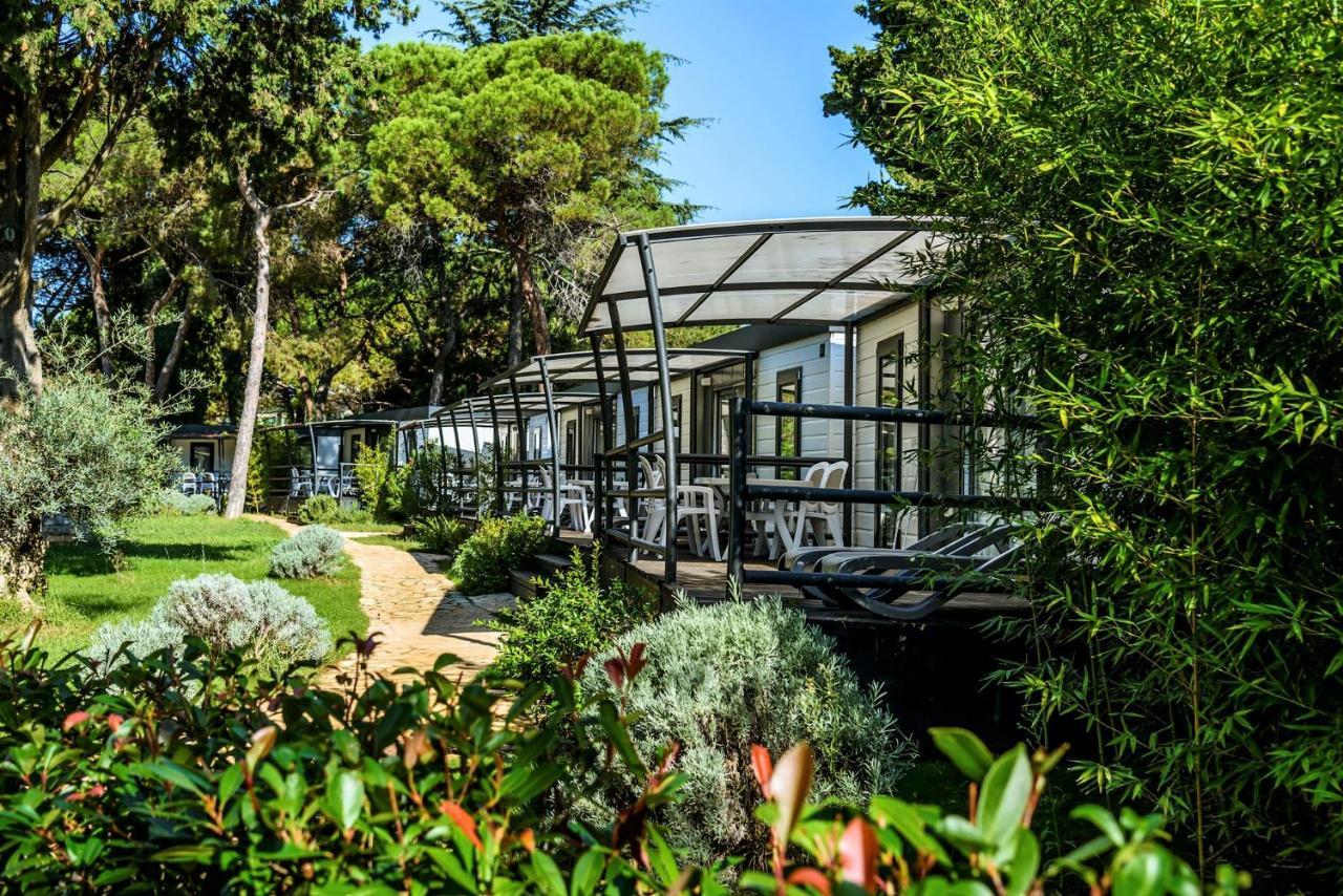 פורץ Boutique Camping Materada Beach מראה חיצוני תמונה