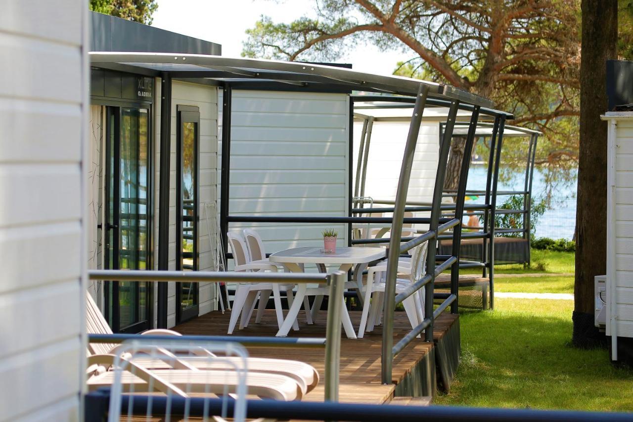 פורץ Boutique Camping Materada Beach מראה חיצוני תמונה