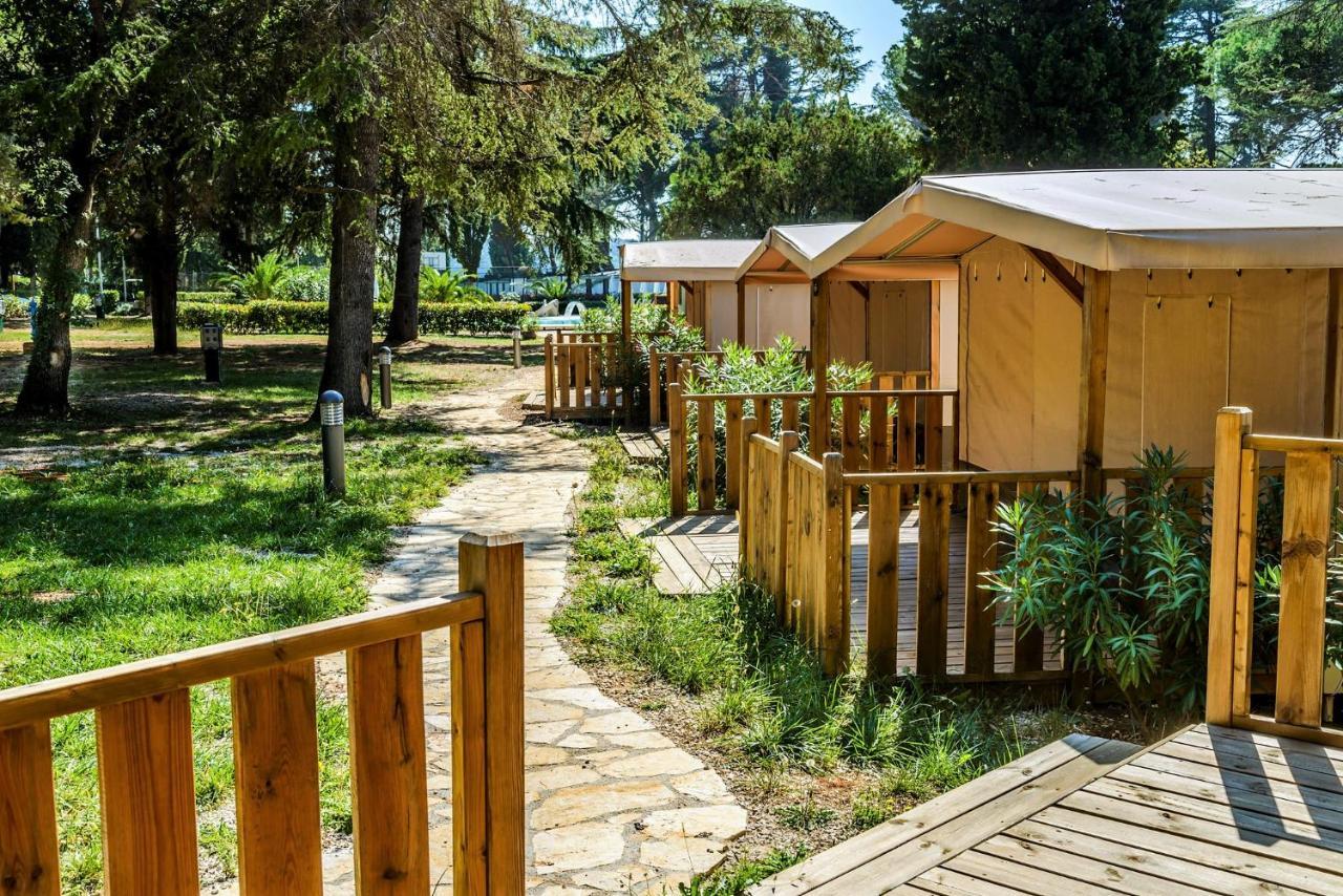 פורץ Boutique Camping Materada Beach מראה חיצוני תמונה